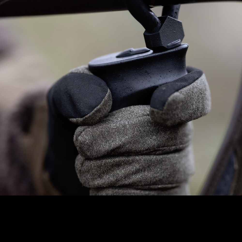 Kesztyű Blaser VINTAGE oliv-fekete-melanzs